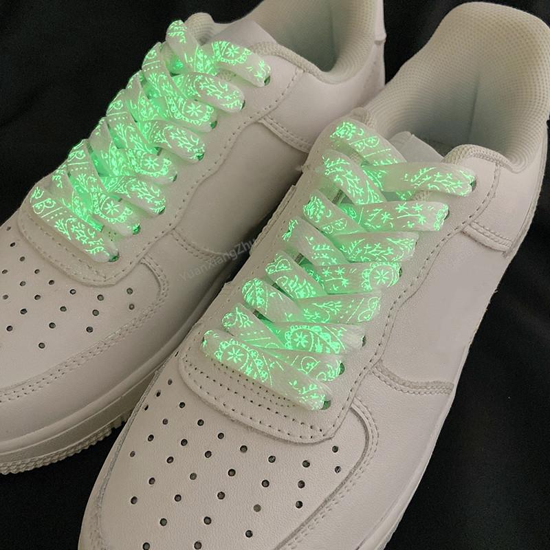 1 Pair of Vibrant Luminous Shoelaces - High-Quality Fluorescent Night Glow Shoelaces for Sneakers and Flat Shoes - 120/140/160CM/47.24/55.12/62.99inch Long, Durable, and Easy to Install