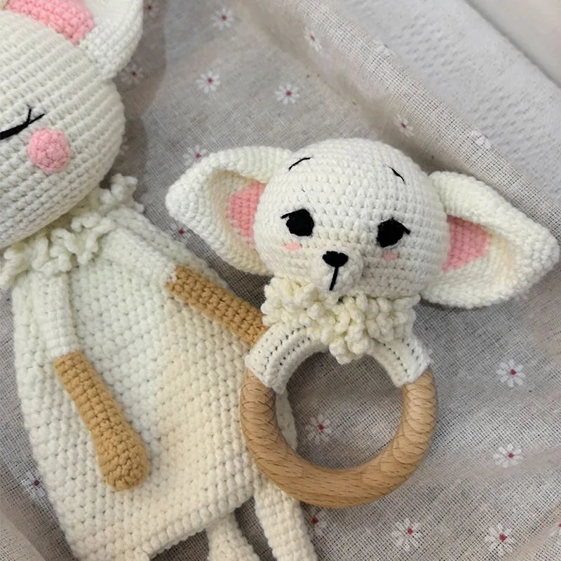 Baby Security Blanket Towel Feeding Bib Soft Towel Cotton Burping Cloth Infant Shower Gift Knitted Lovely Animal Fox Rattle