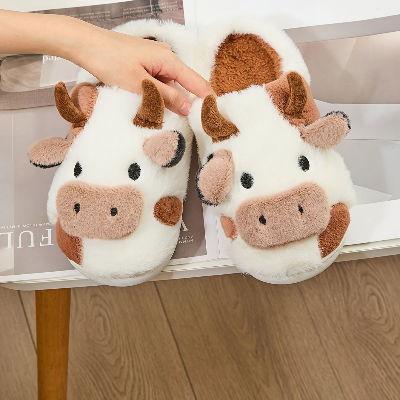 [Cozy Cow Plush Slippers] Warm Cozy Home Cute Cartoon Cow Plush Half-Wrap Slippers | Couple's Matching Thickened