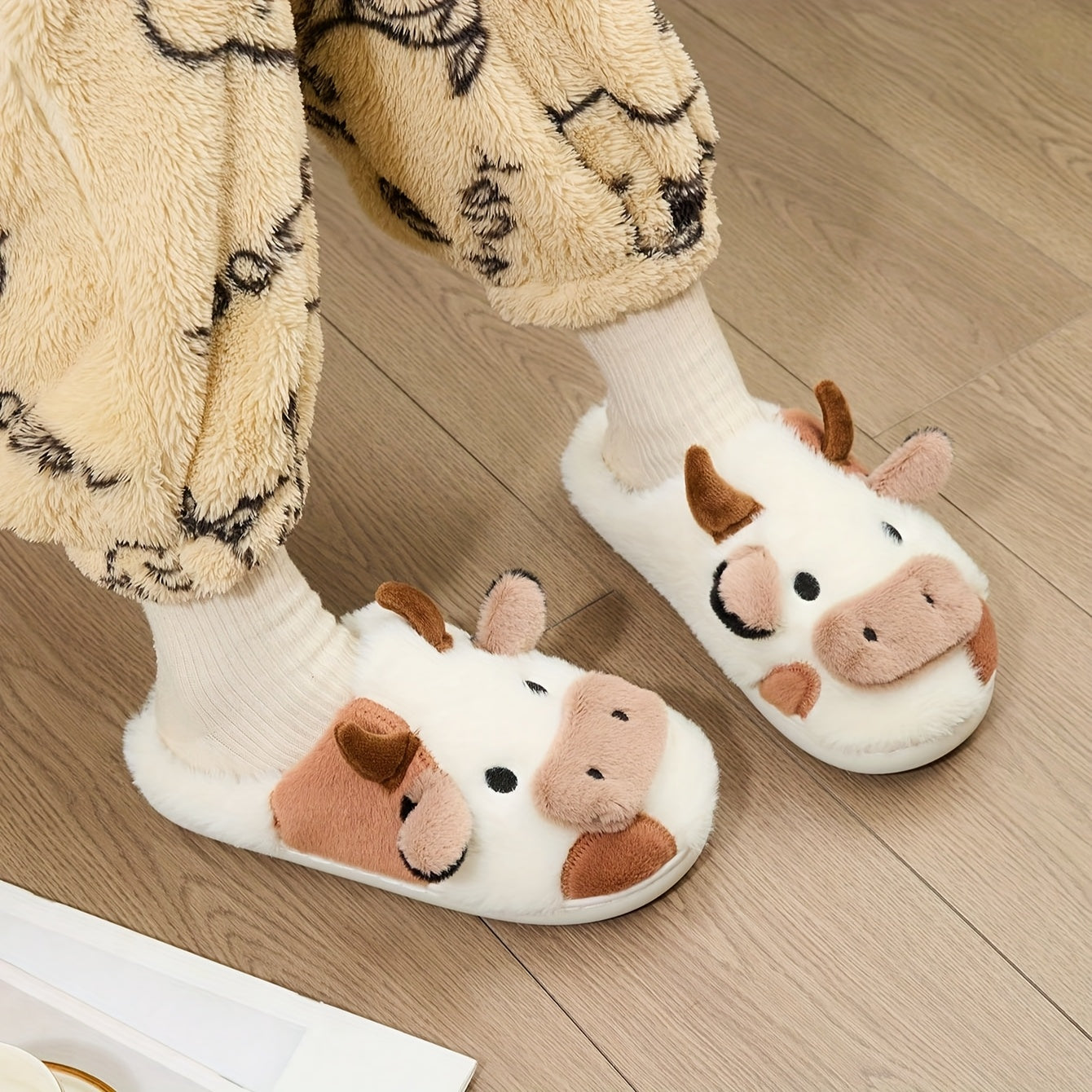 [Cozy Cow Plush Slippers] Warm Cozy Home Cute Cartoon Cow Plush Half-Wrap Slippers | Couple's Matching Thickened